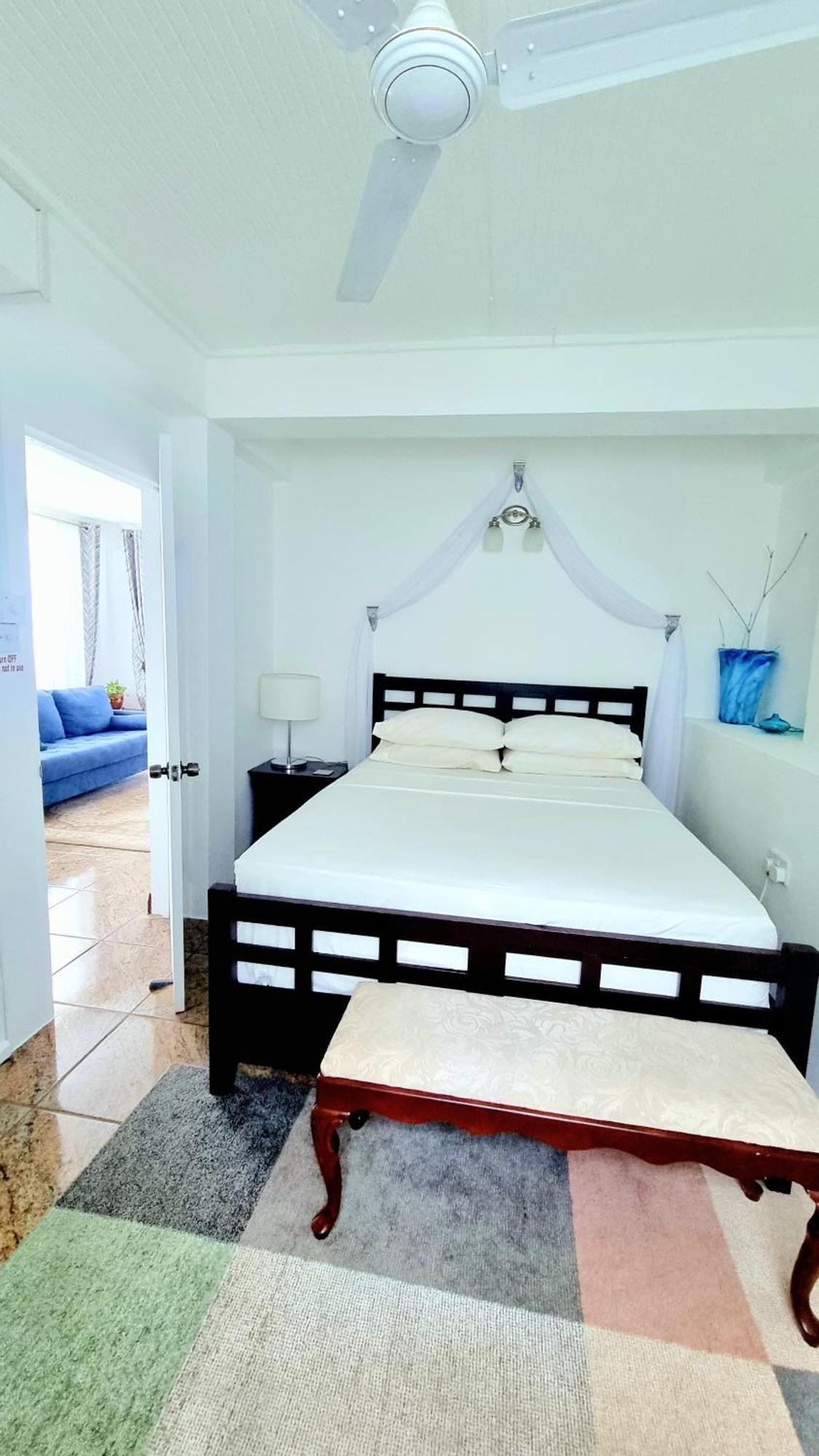The Suite Spot Apartment - Private Paradise Stay Soufrière Dış mekan fotoğraf